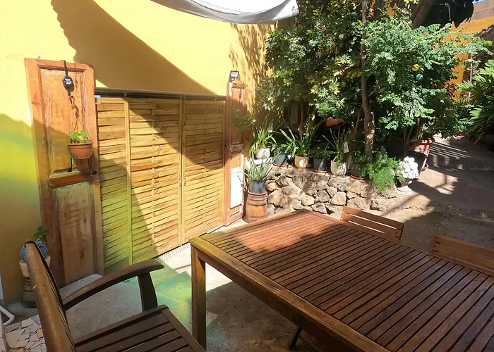 Πανσιόν Double At Lila